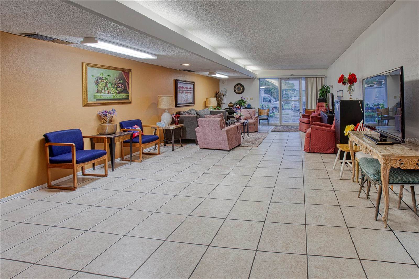 3100 Hartford Street North, Saint Petersburg, FL 33713