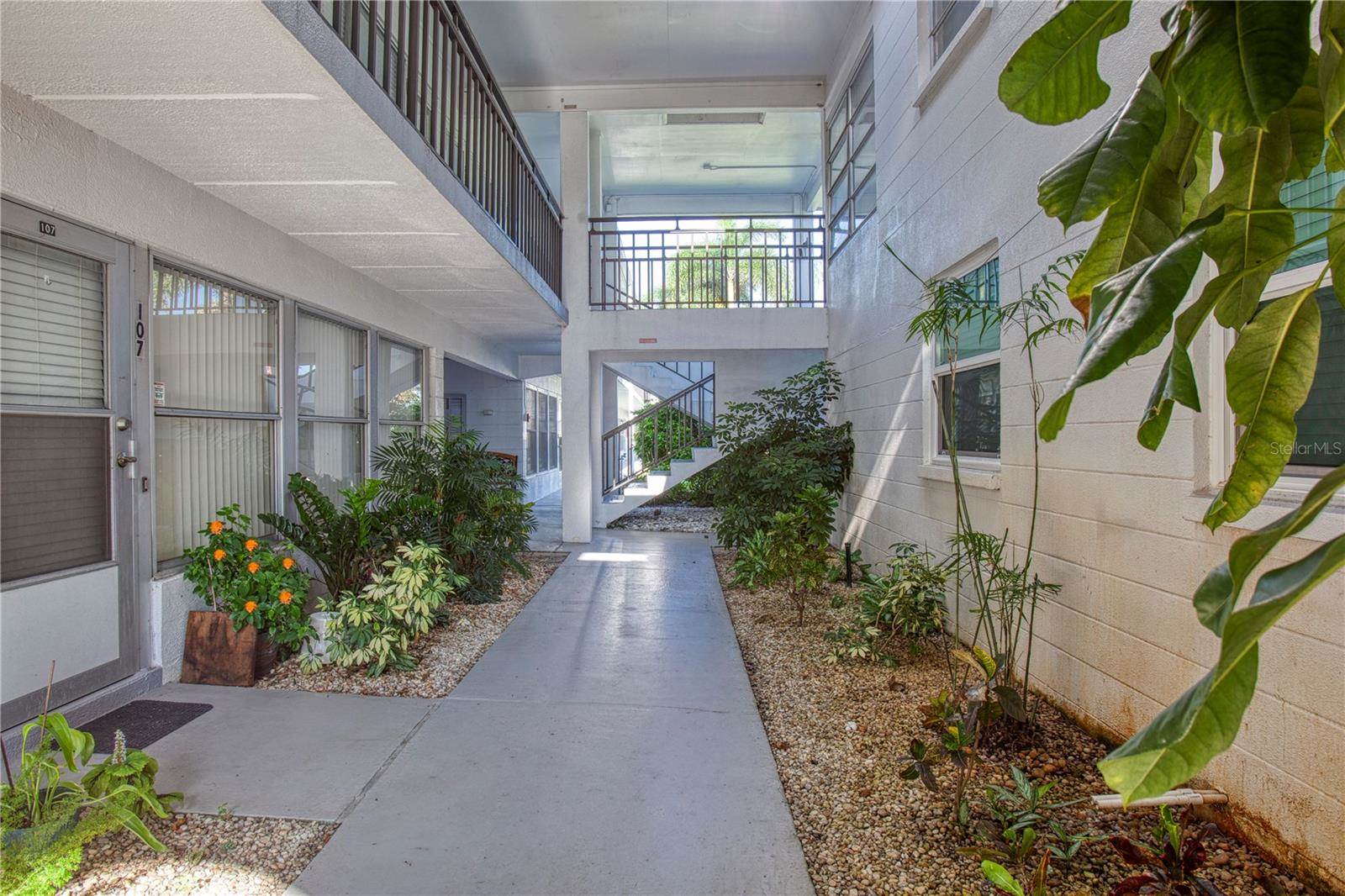 3100 Hartford Street North, Saint Petersburg, FL 33713