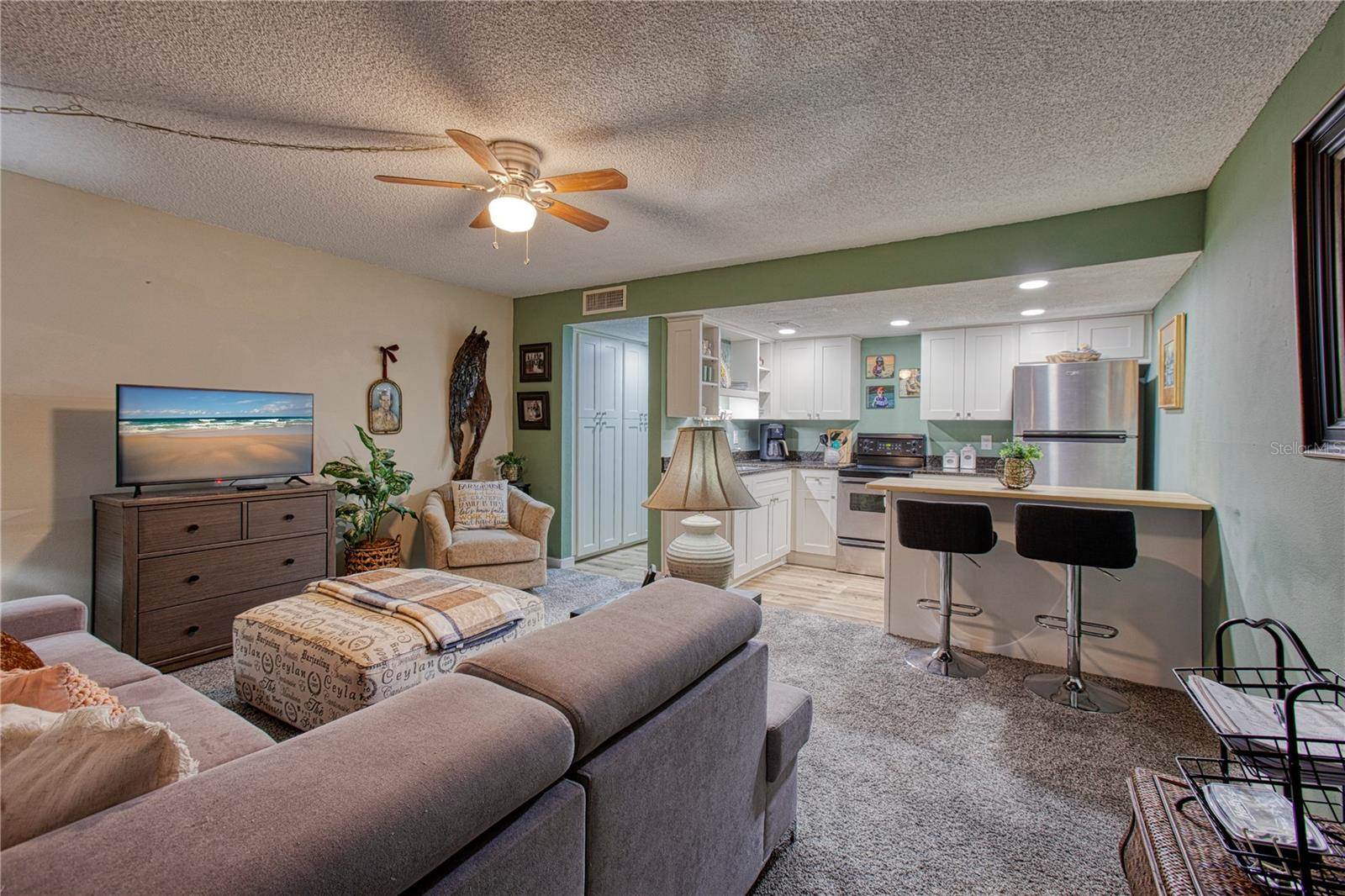 3100 Hartford Street North, Saint Petersburg, FL 33713