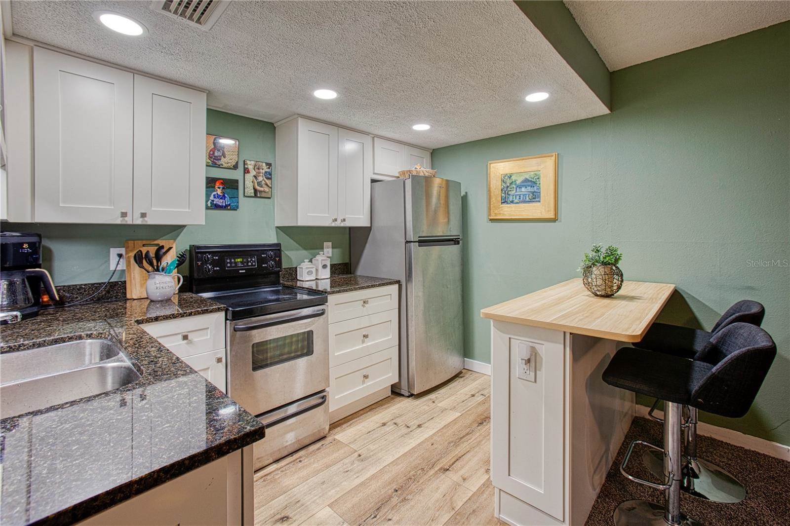 3100 Hartford Street North, Saint Petersburg, FL 33713