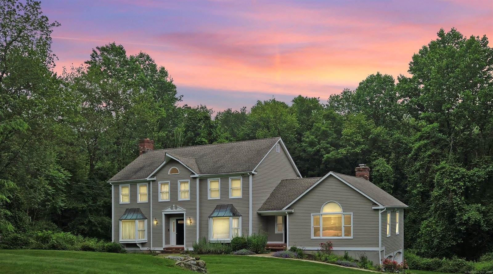 20 Topaz, Trumbull, CT 06611