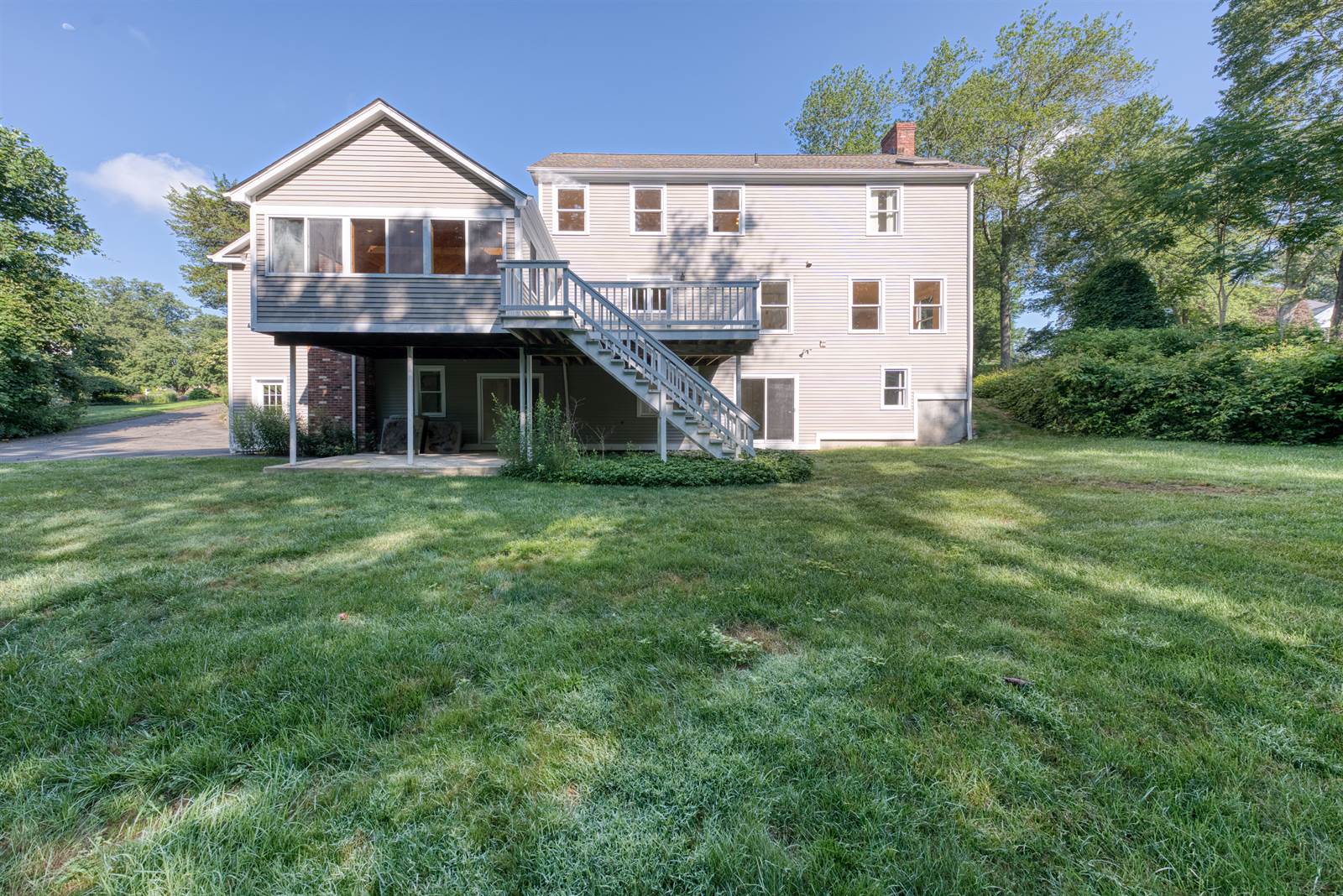 20 Topaz, Trumbull, CT 06611