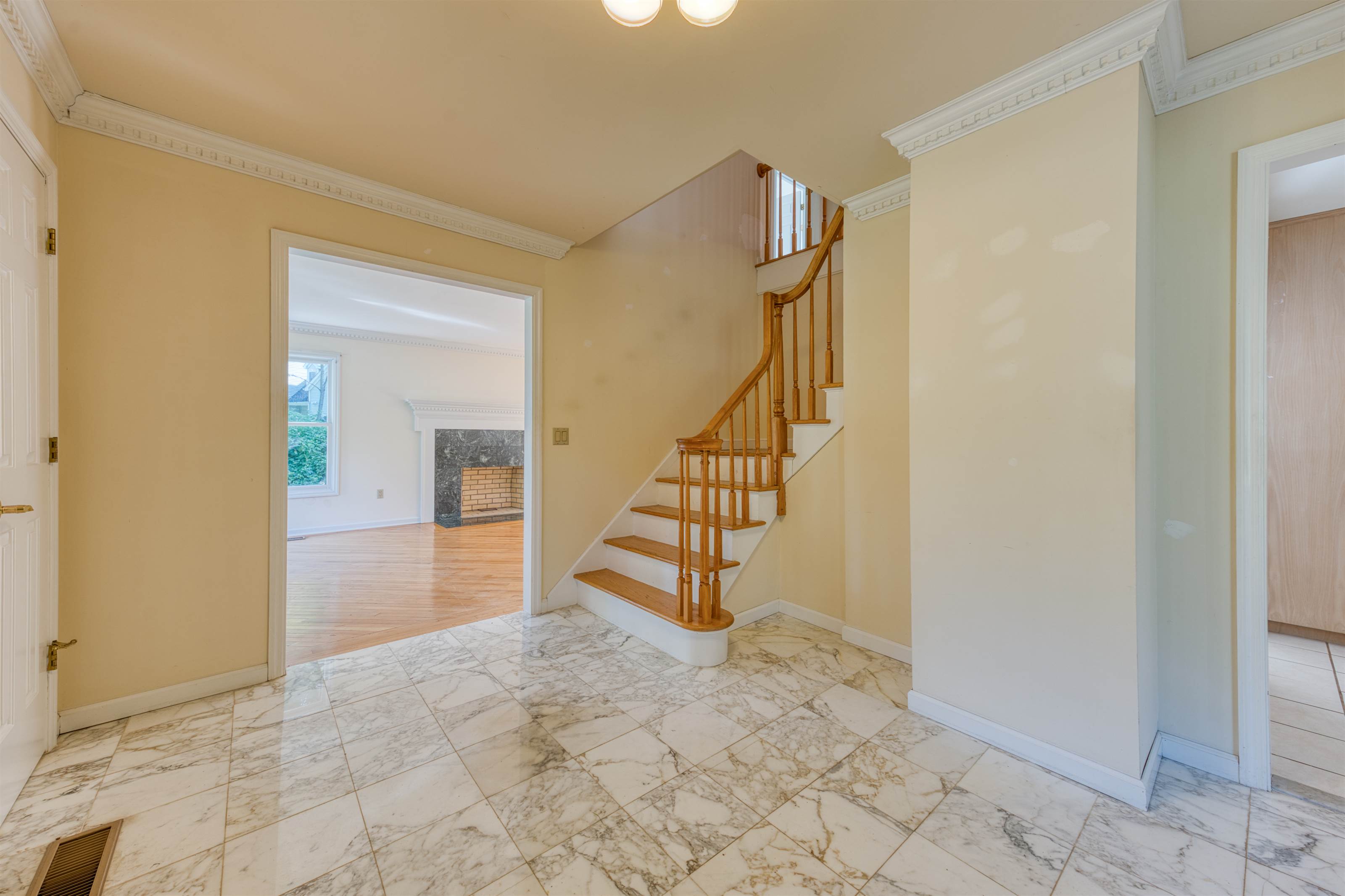 20 Topaz, Trumbull, CT 06611