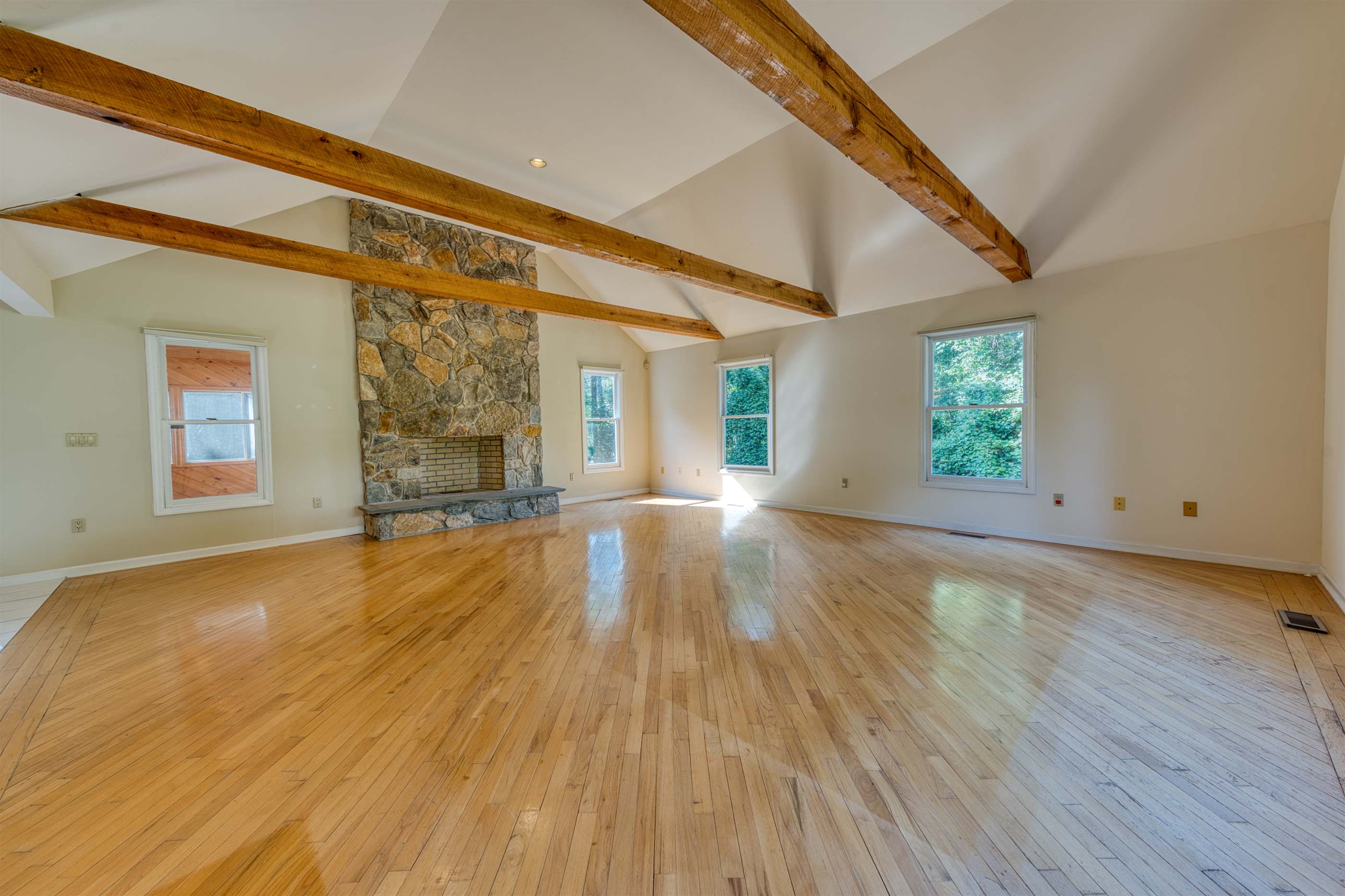 20 Topaz, Trumbull, CT 06611