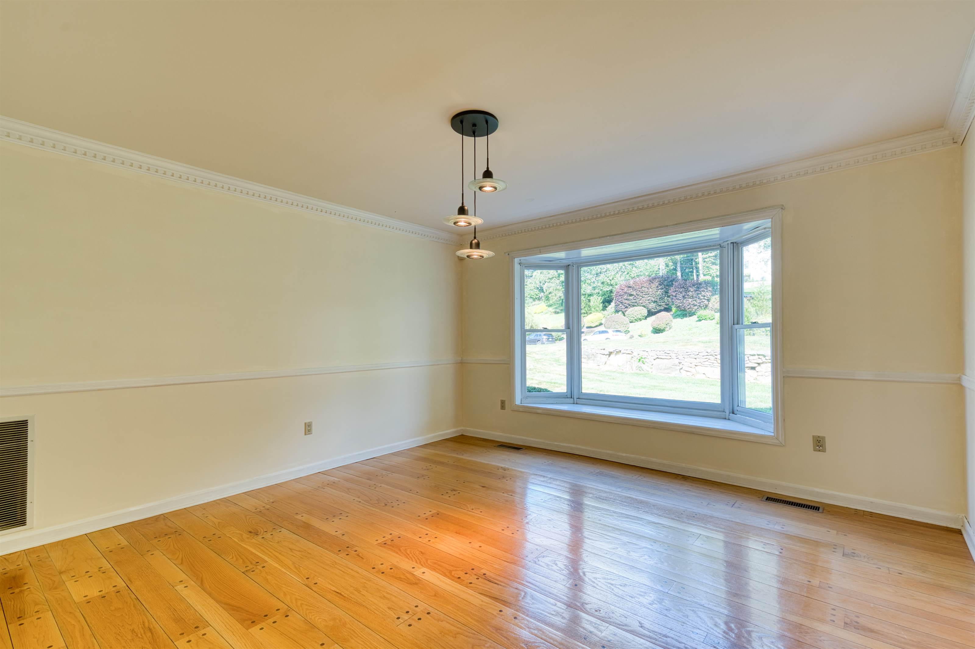 20 Topaz, Trumbull, CT 06611