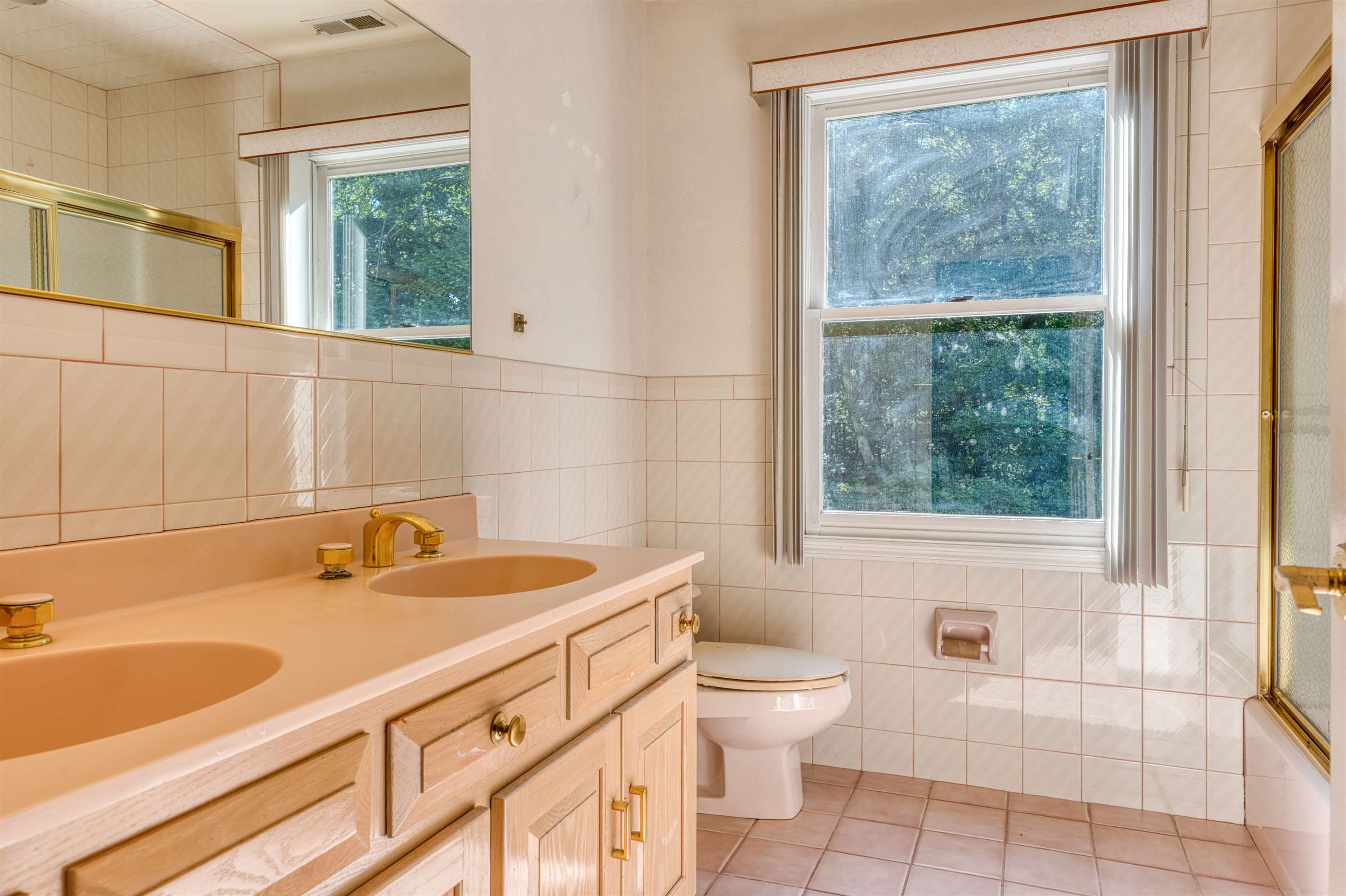 20 Topaz, Trumbull, CT 06611