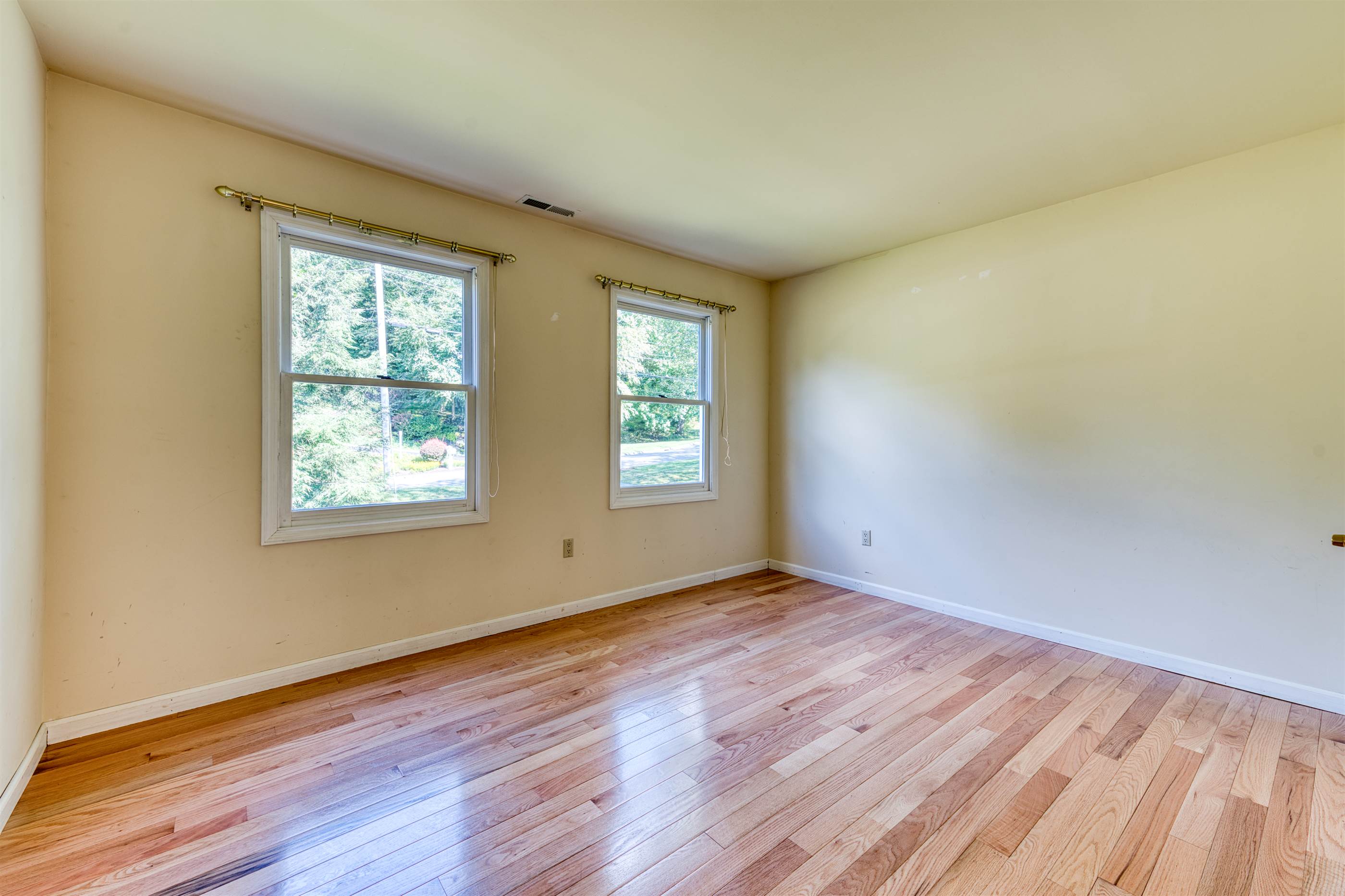 20 Topaz, Trumbull, CT 06611