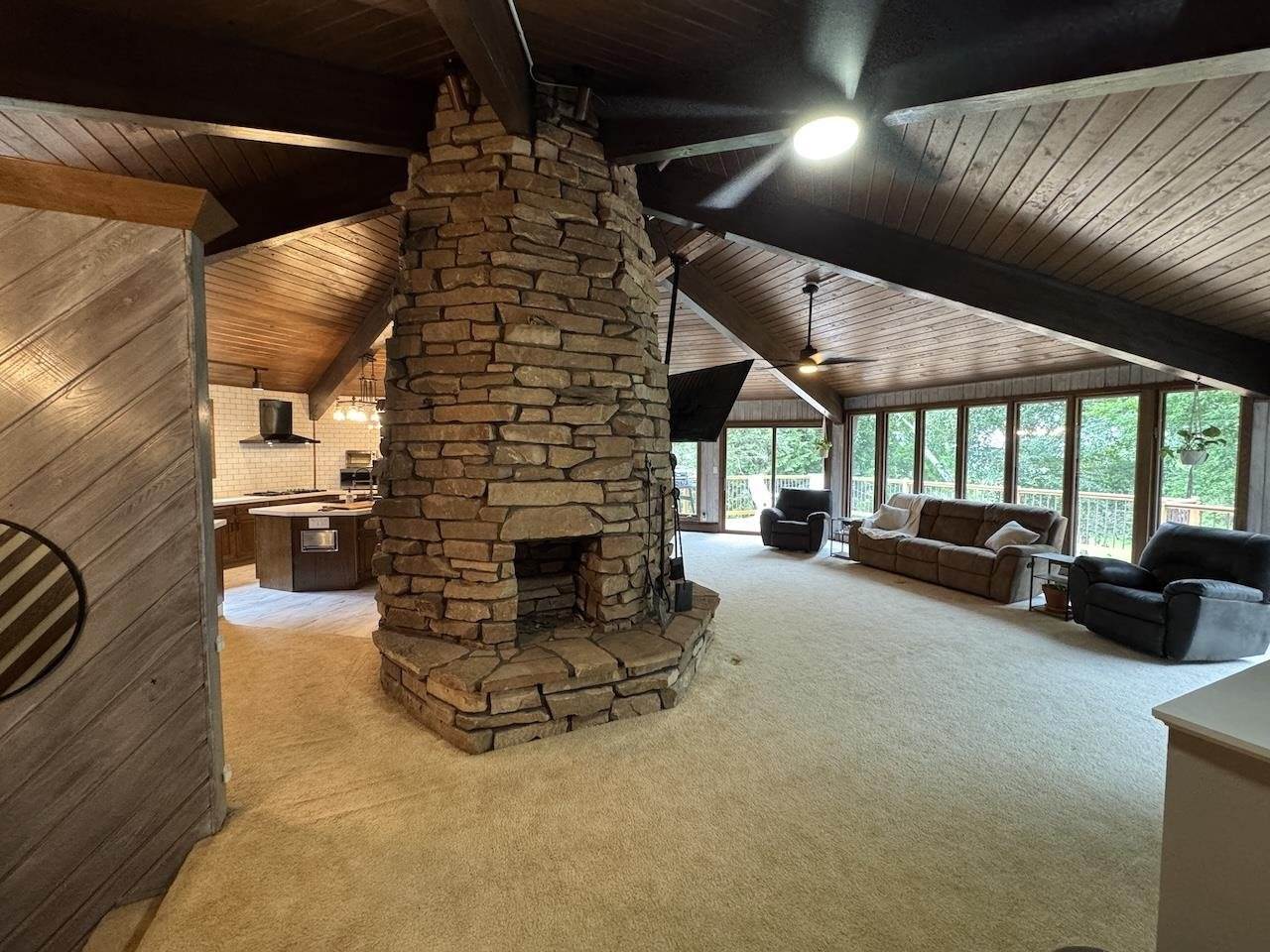 1004 East Street, Marathon, WI 54448