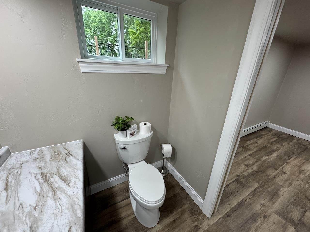 1004 East Street, Marathon, WI 54448