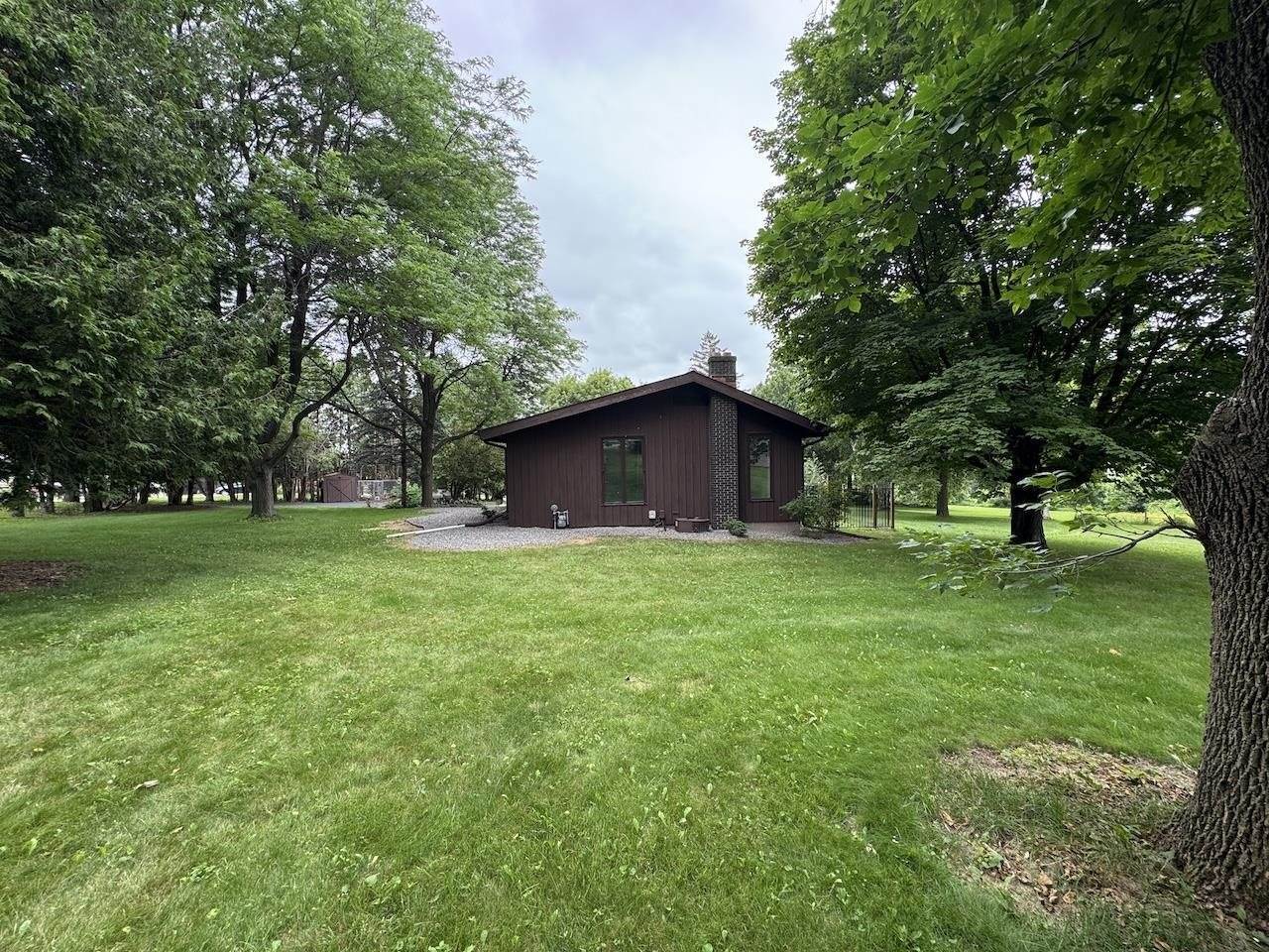 1004 East Street, Marathon, WI 54448