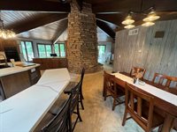 1004 East Street, Marathon, WI 54448