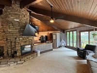 1004 East Street, Marathon, WI 54448