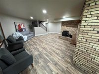 1004 East Street, Marathon, WI 54448