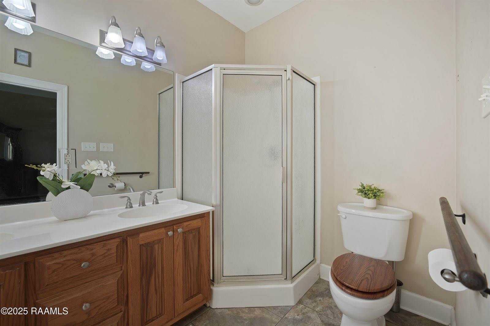 447 Sugar Trail Street, Houma, LA 70364