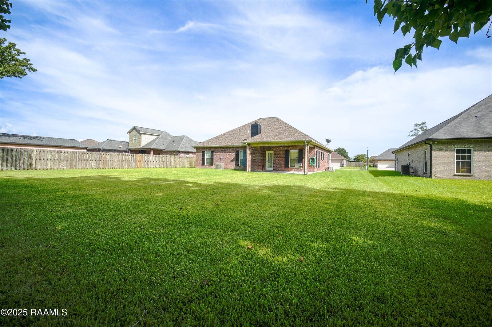 447 Sugar Trail Street, Houma, LA 70364