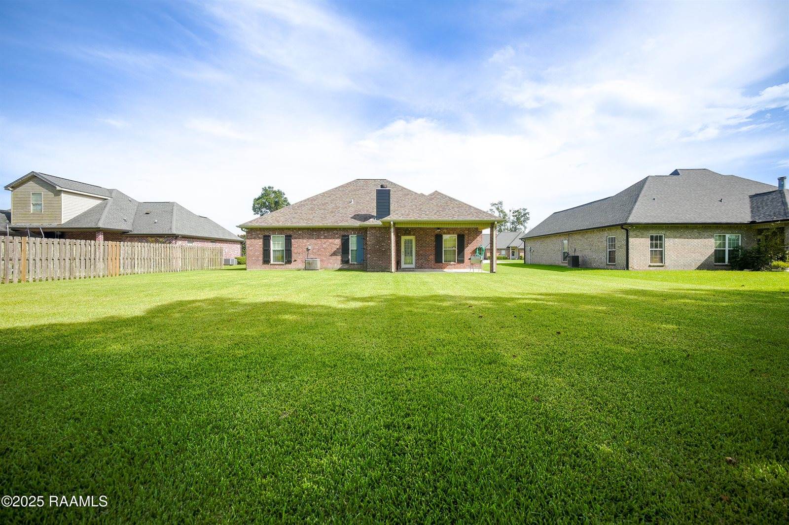 447 Sugar Trail Street, Houma, LA 70364