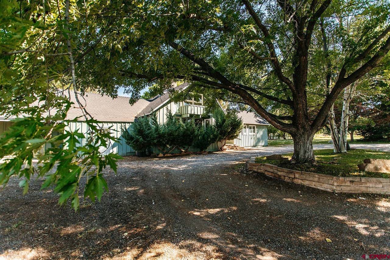 60428 Oasis Road, Montrose, CO 81403