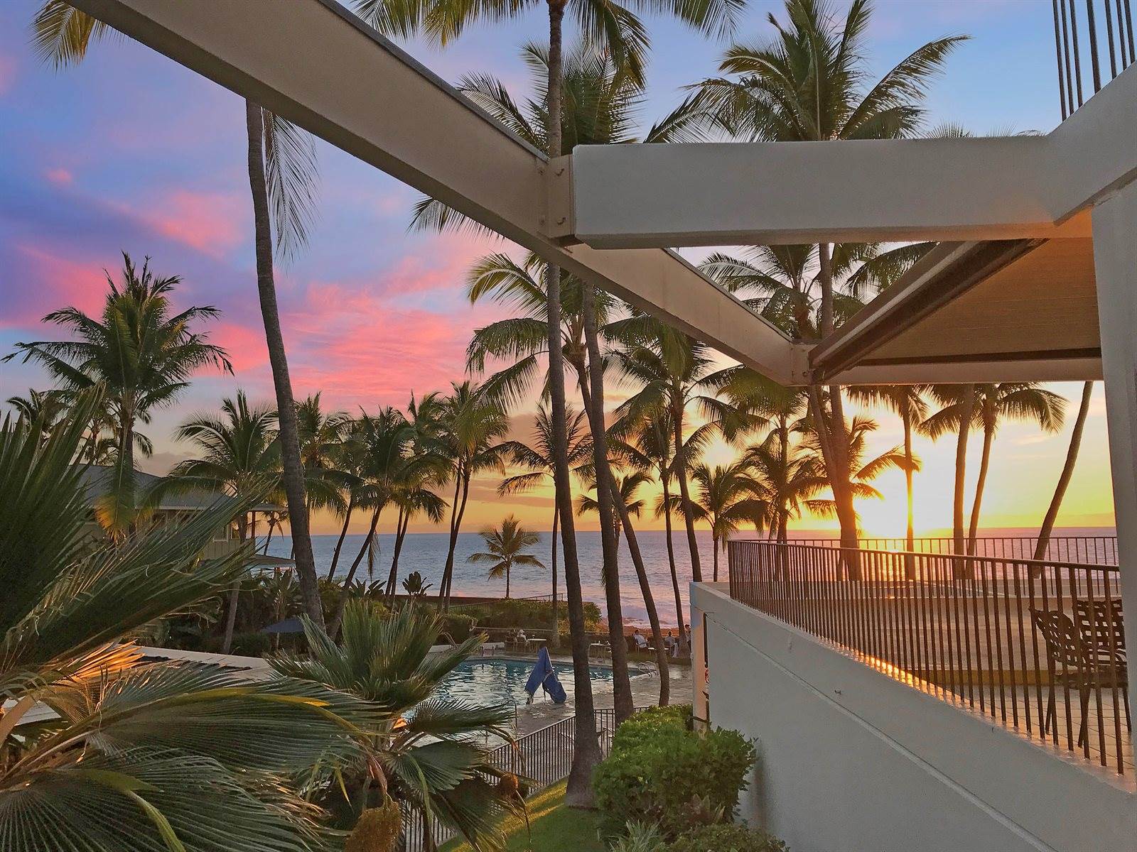 75-6040 Alii Dr, #207, Kailua-Kona, HI 96740