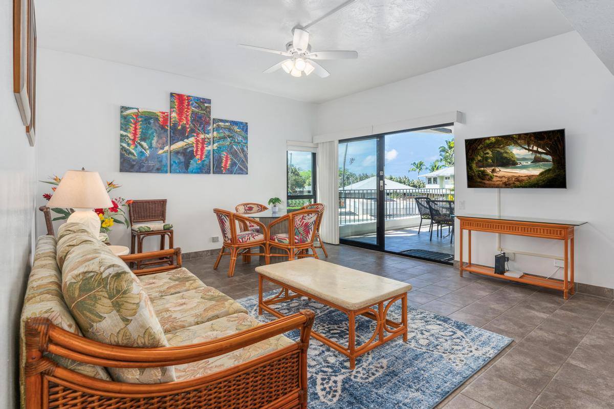 75-6040 Alii Dr, #207, Kailua-Kona, HI 96740