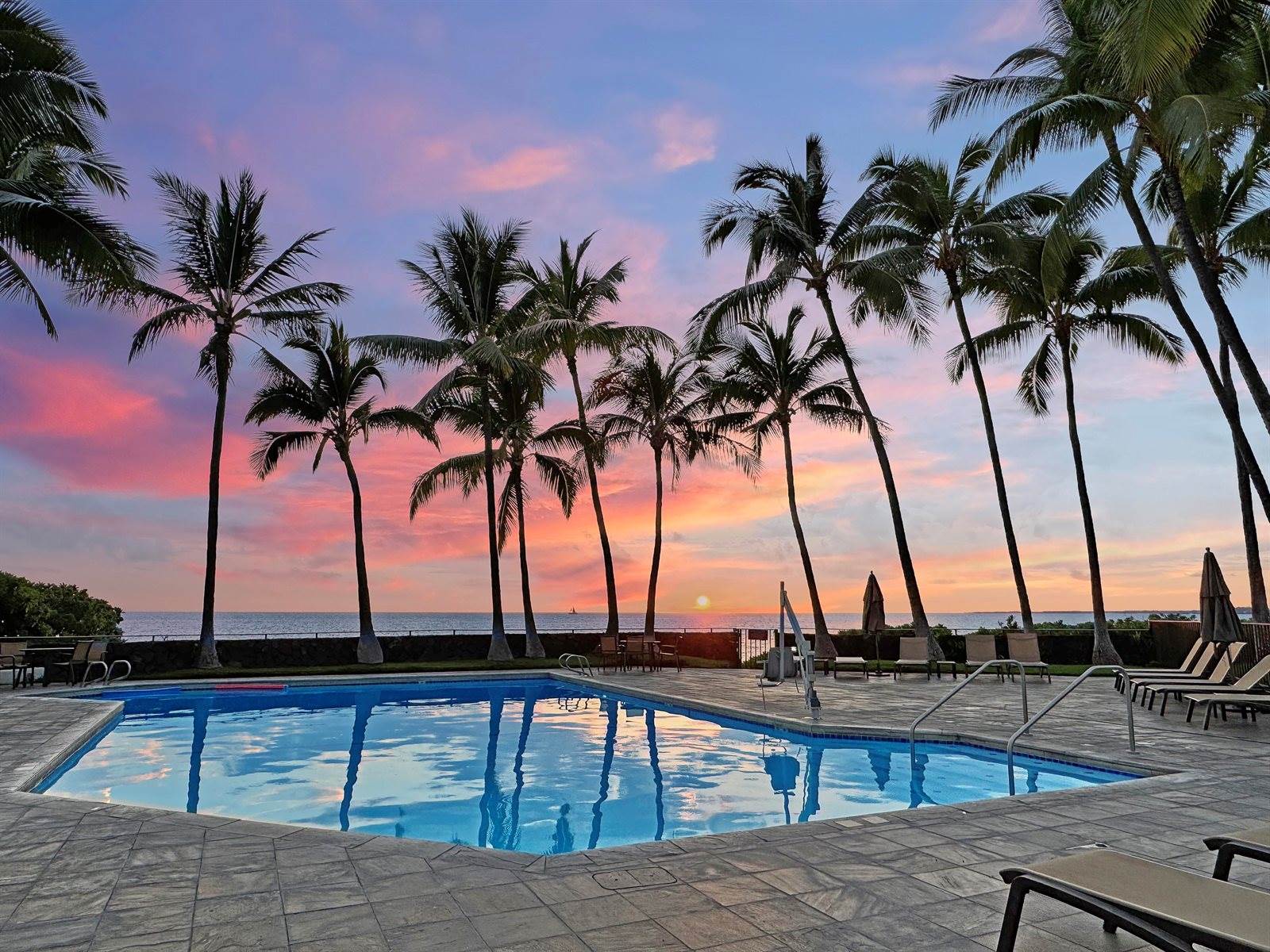 75-6040 Alii Dr, #207, Kailua-Kona, HI 96740