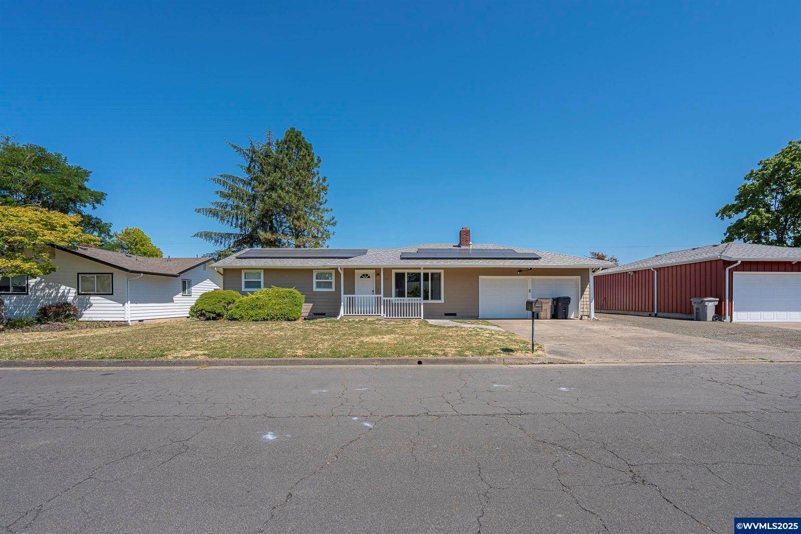 1209 38th Av, Albany, OR 97322