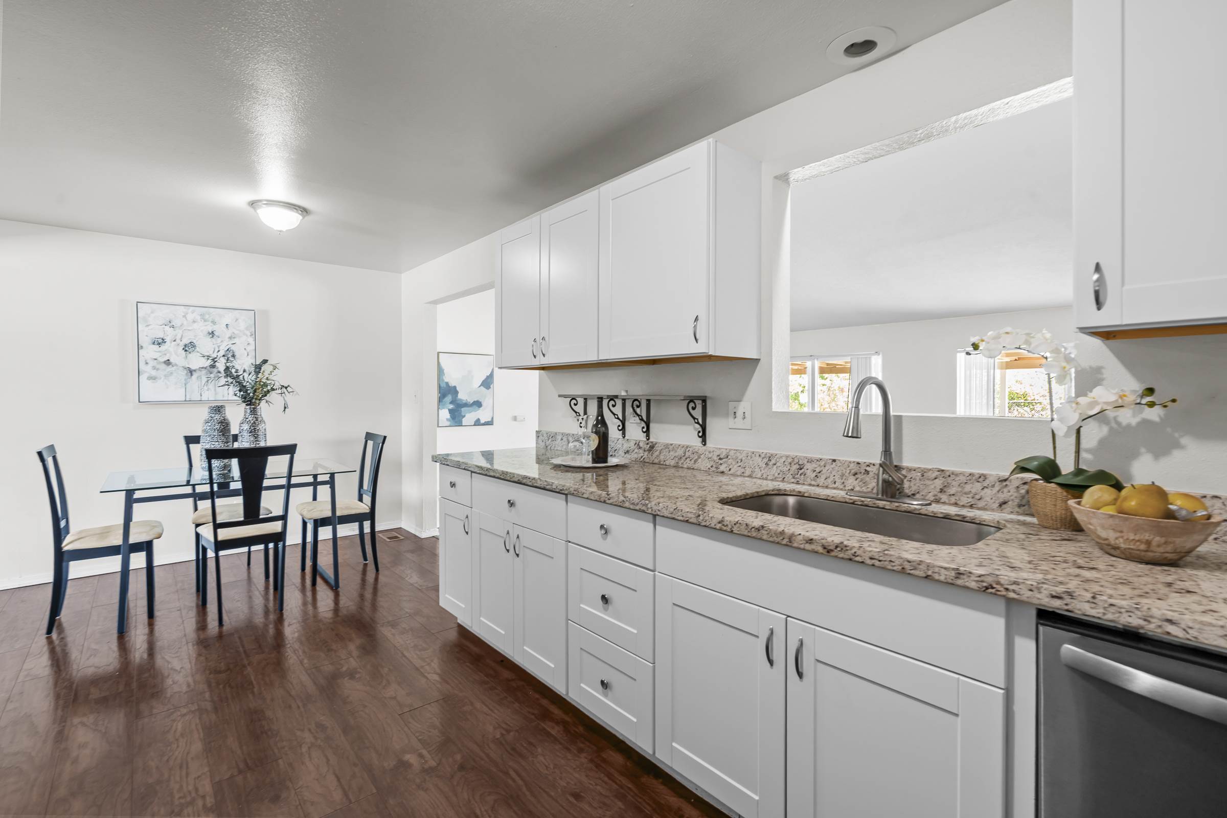 1209 38th Av, Albany, OR 97322