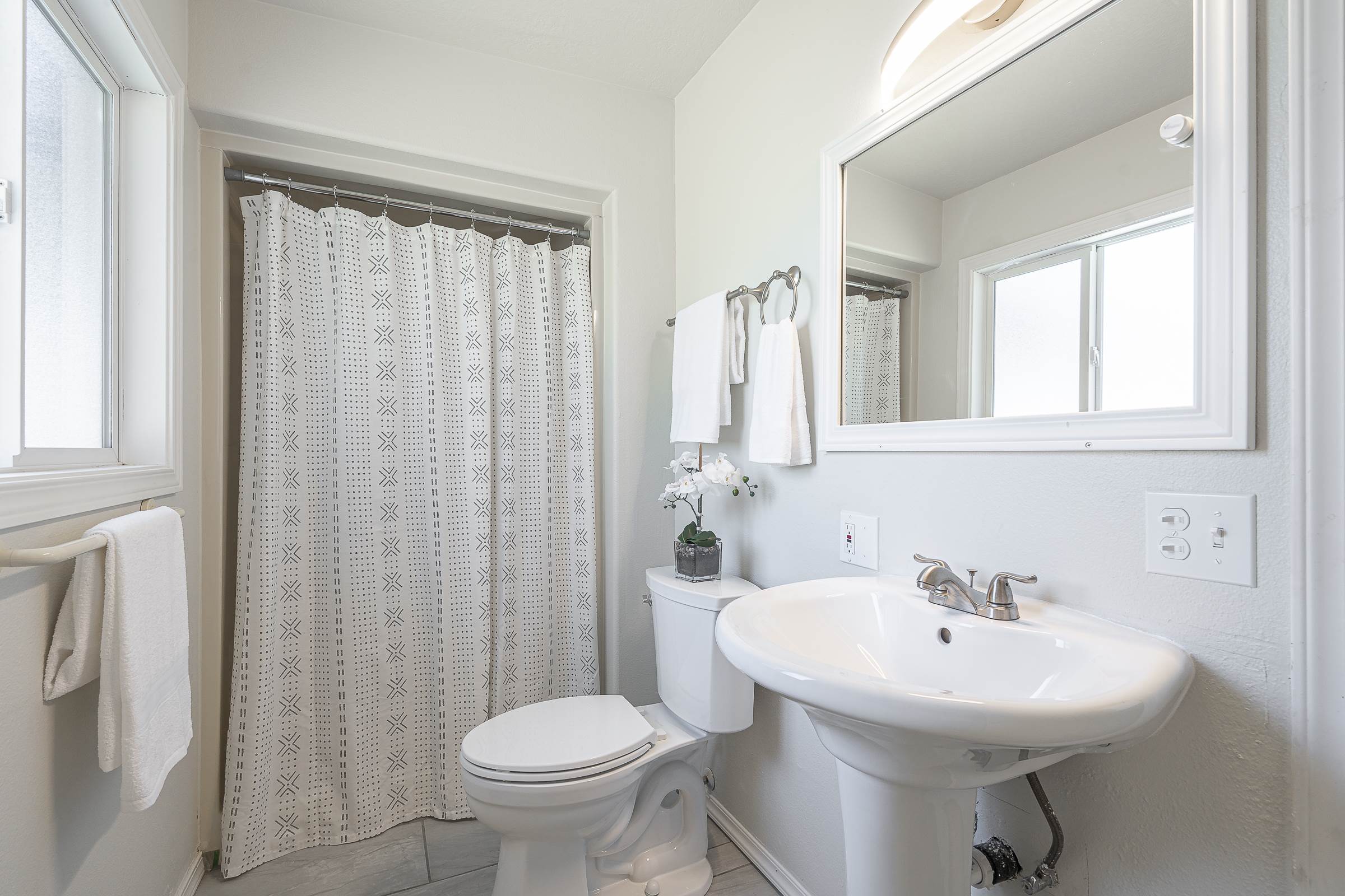 1209 38th Av, Albany, OR 97322