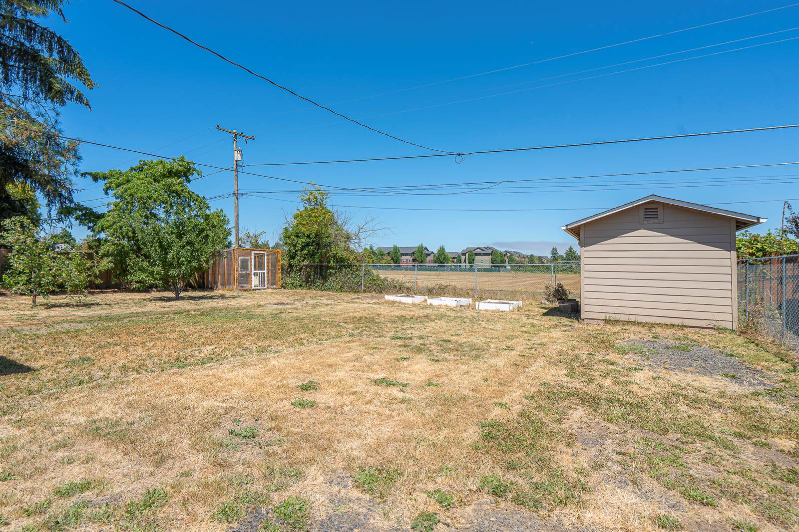1209 38th Av, Albany, OR 97322