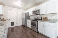 1209 38th Av, Albany, OR 97322