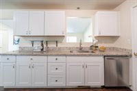 1209 38th Av, Albany, OR 97322