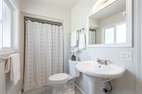 1209 38th Av, Albany, OR 97322