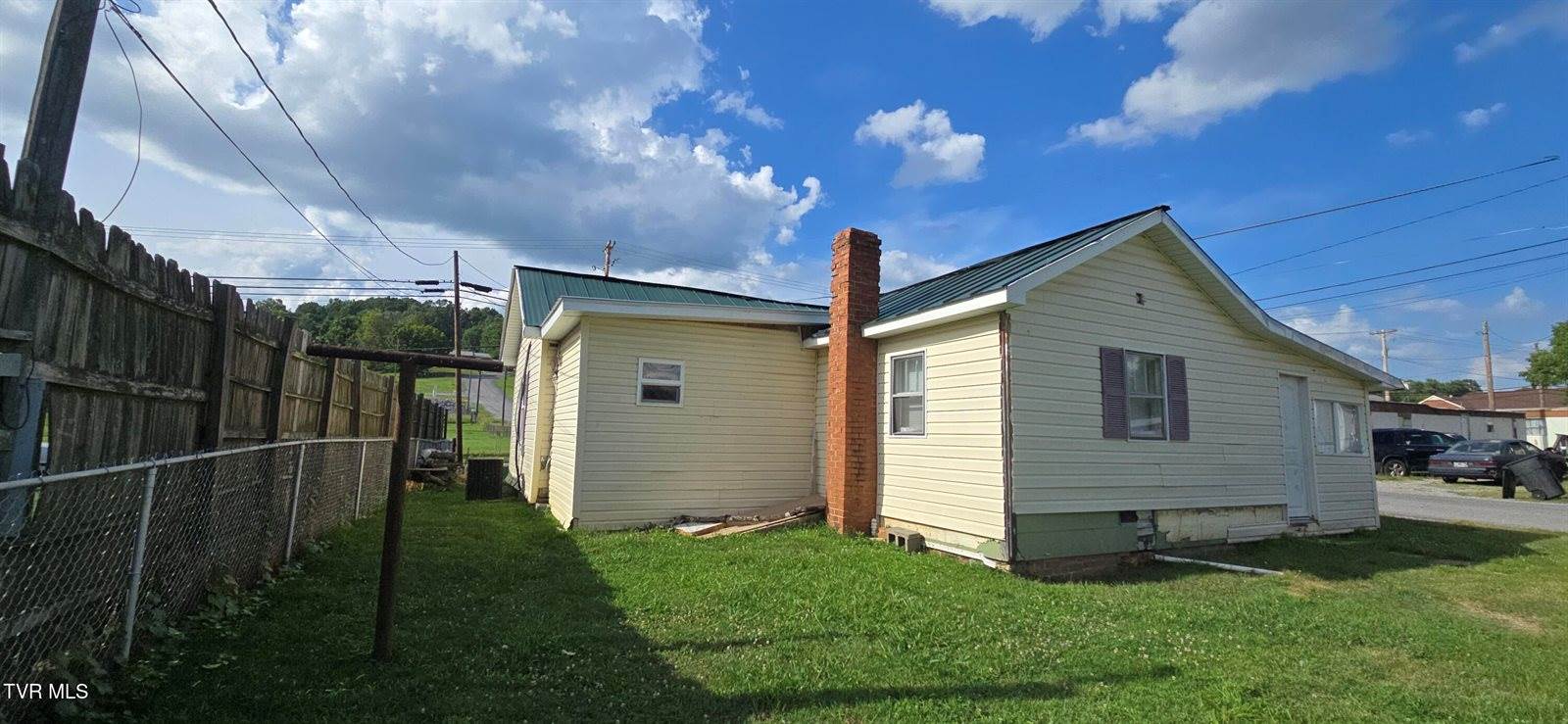 3137 Bloomingdale Road, Kingsport, TN 37660