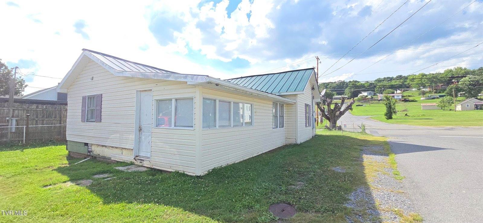 3137 Bloomingdale Road, Kingsport, TN 37660