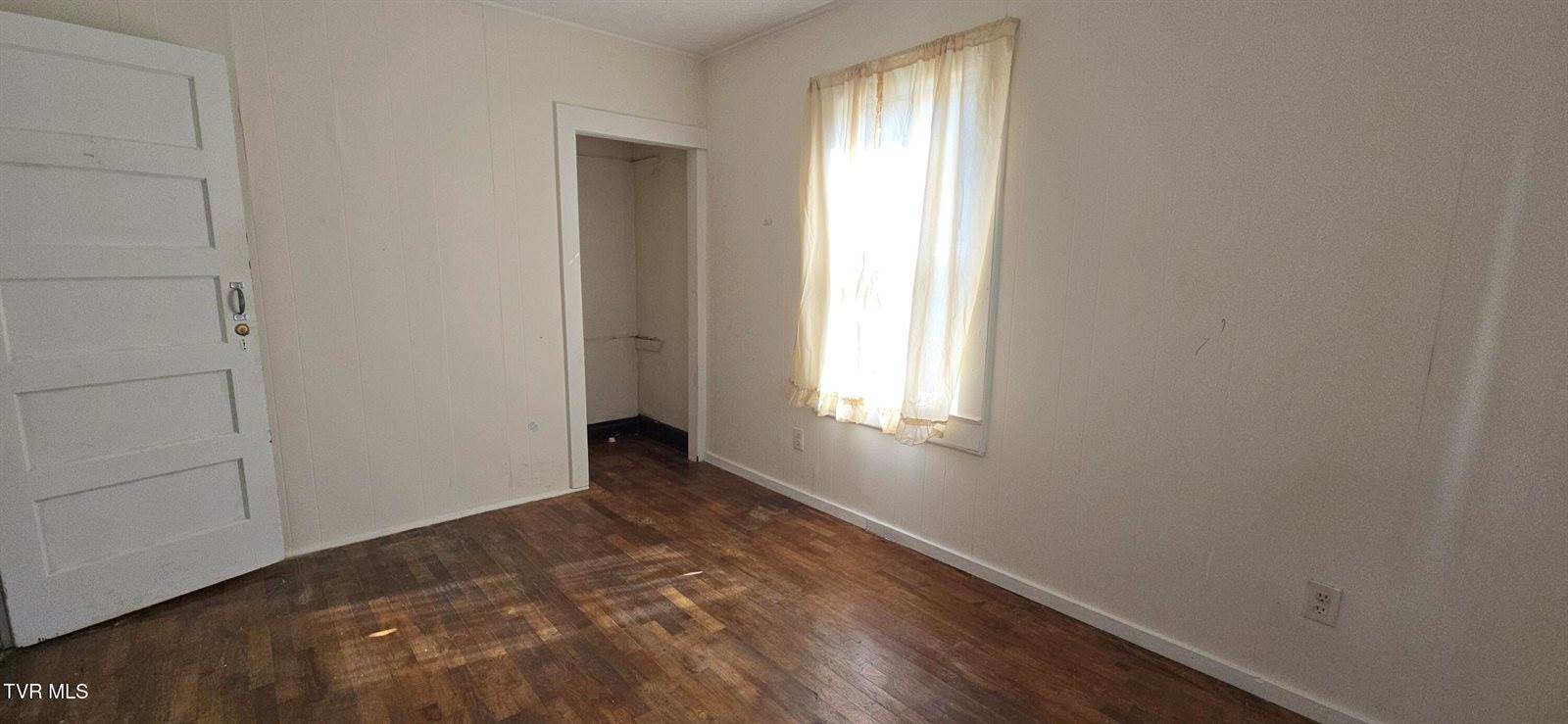 3137 Bloomingdale Road, Kingsport, TN 37660