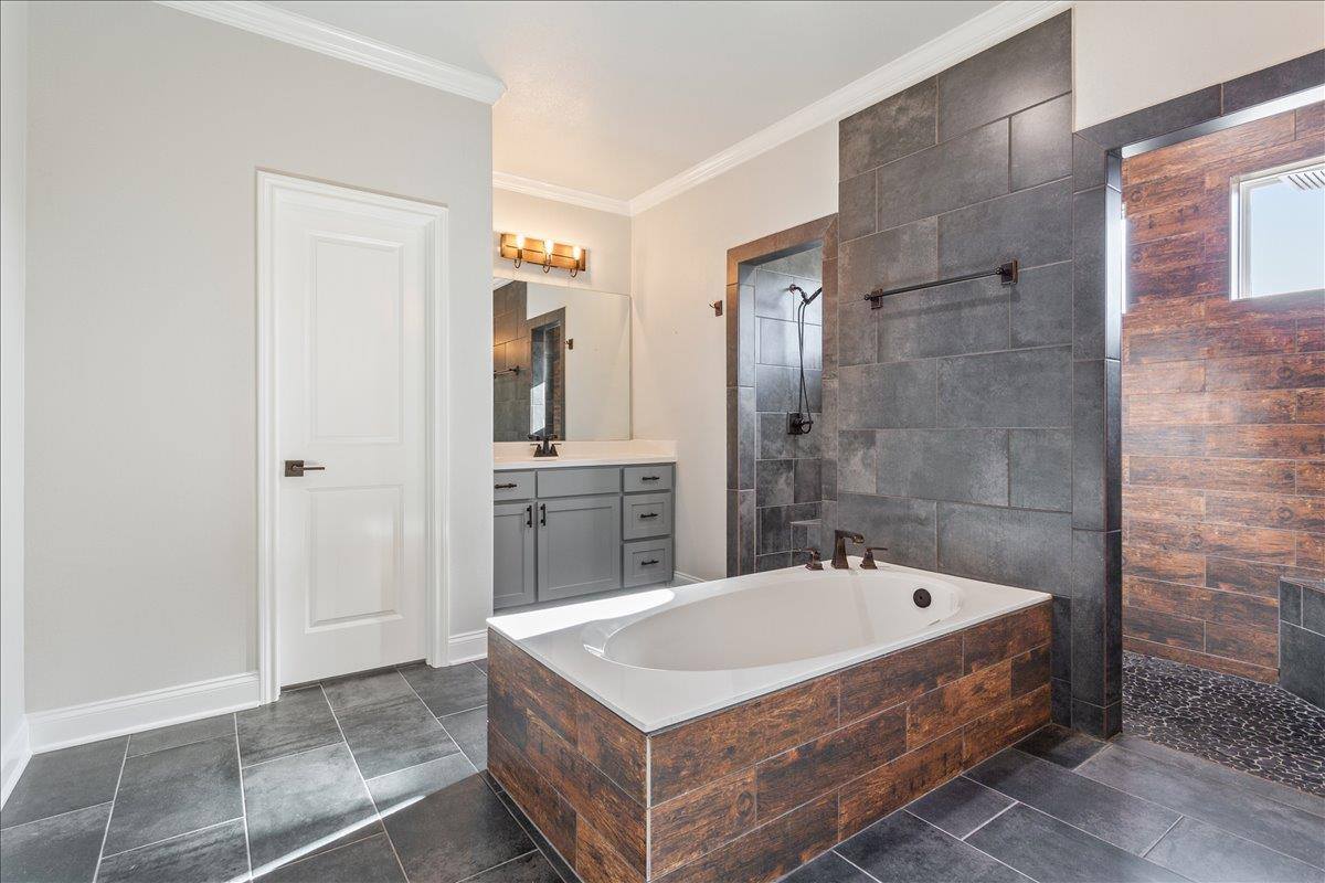 5404 Black Horse Ct, Waco, TX 76708