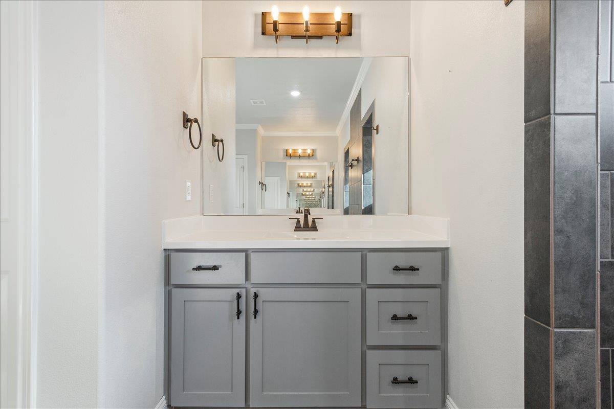 5404 Black Horse Ct, Waco, TX 76708