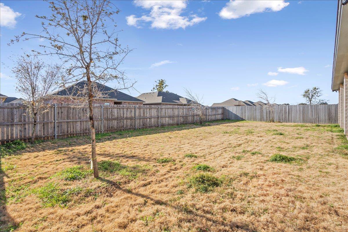 5404 Black Horse Ct, Waco, TX 76708