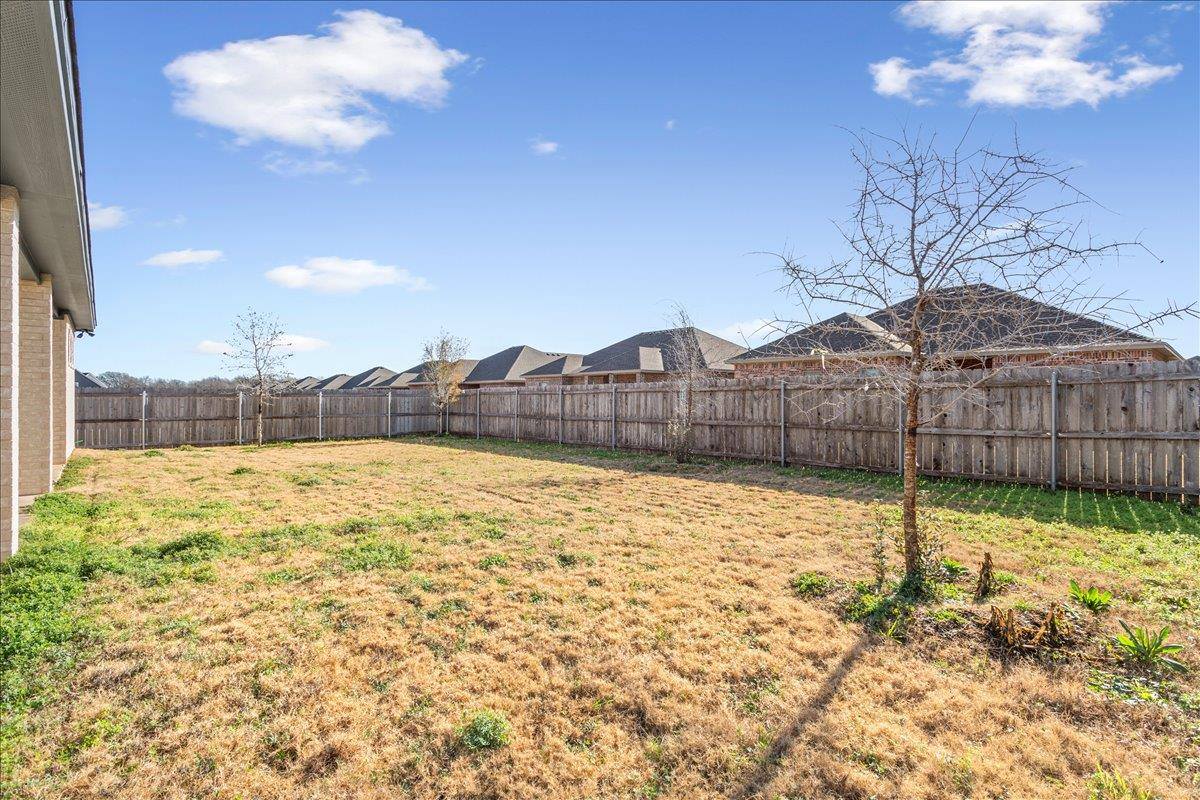 5404 Black Horse Ct, Waco, TX 76708