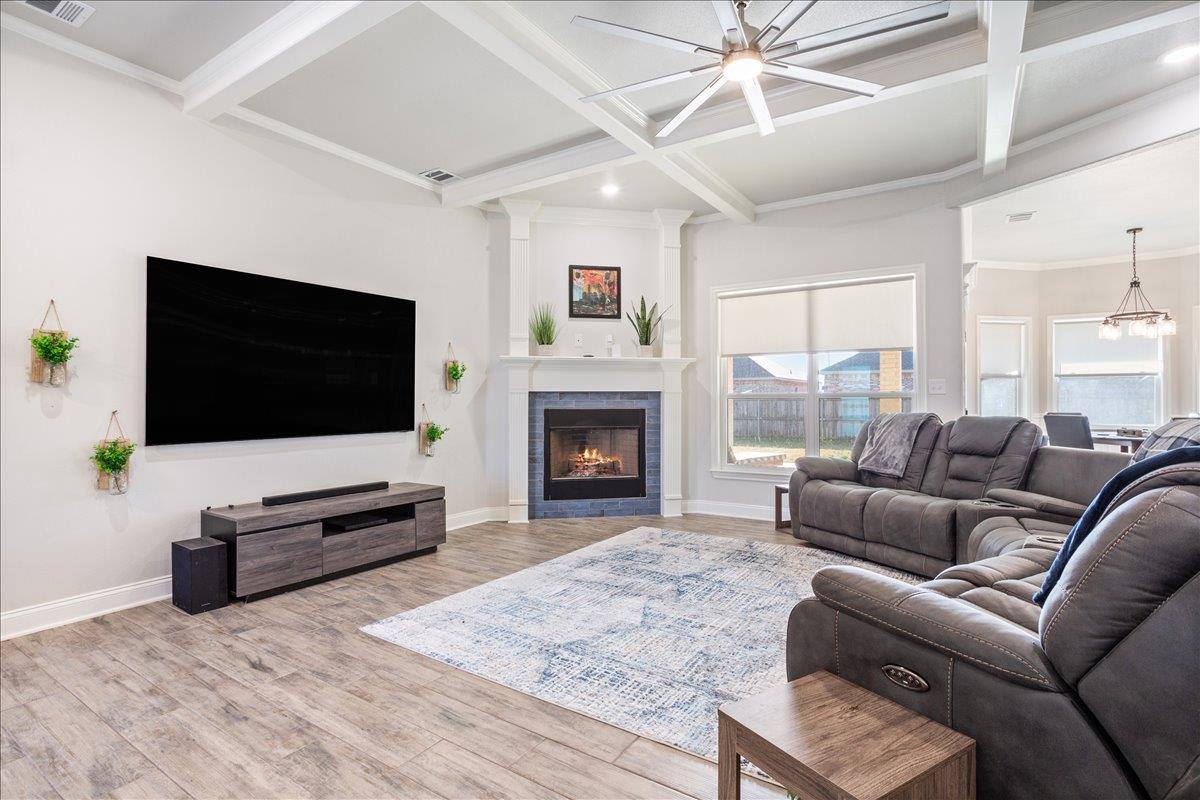 5404 Black Horse Ct, Waco, TX 76708