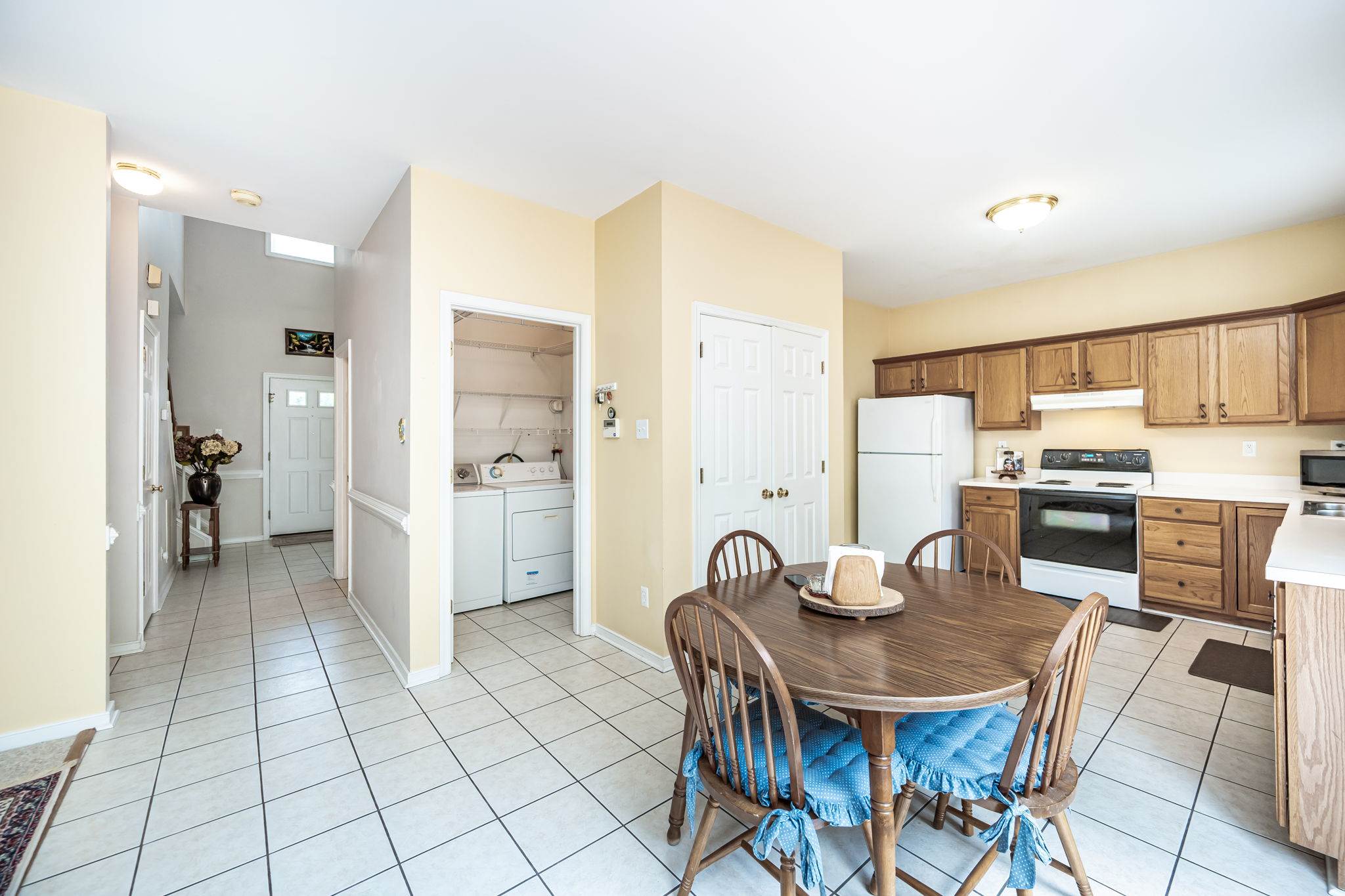 9725 Southmill Dr, Glen Allen, VA 23059