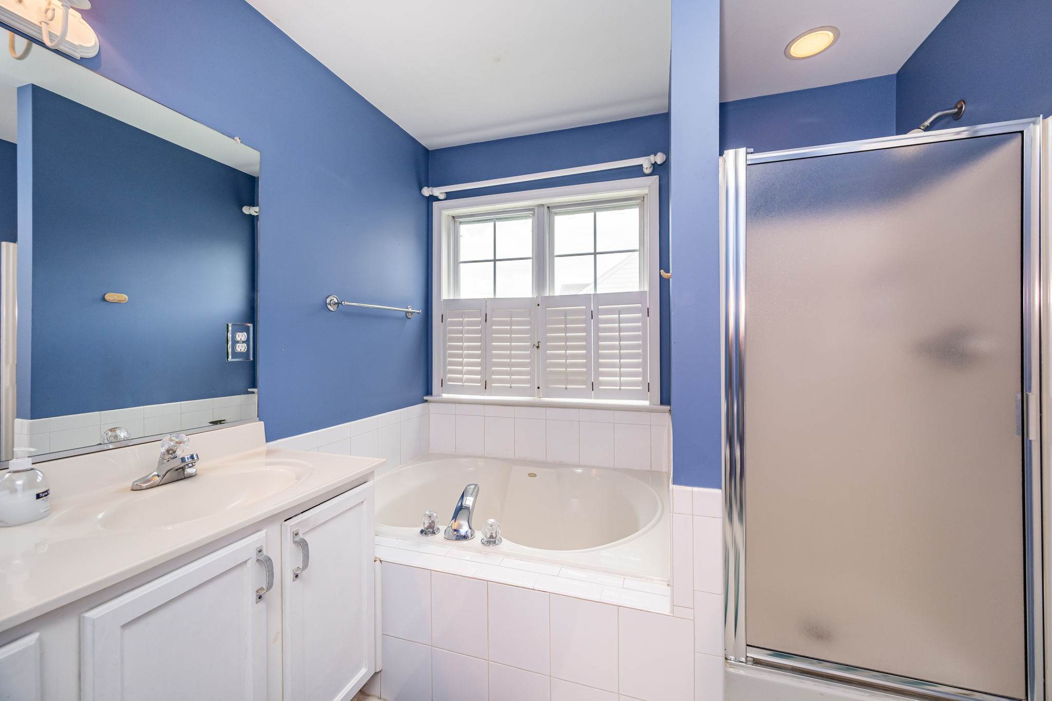 9725 Southmill Dr, Glen Allen, VA 23059