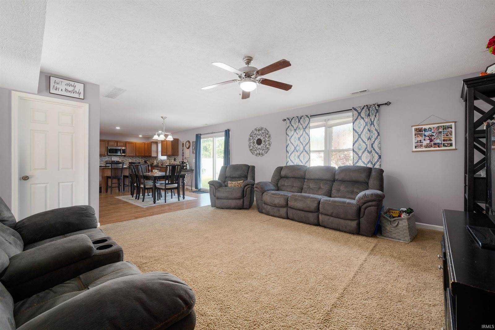 6109 N Cumberland Road, Muncie, IN 47304