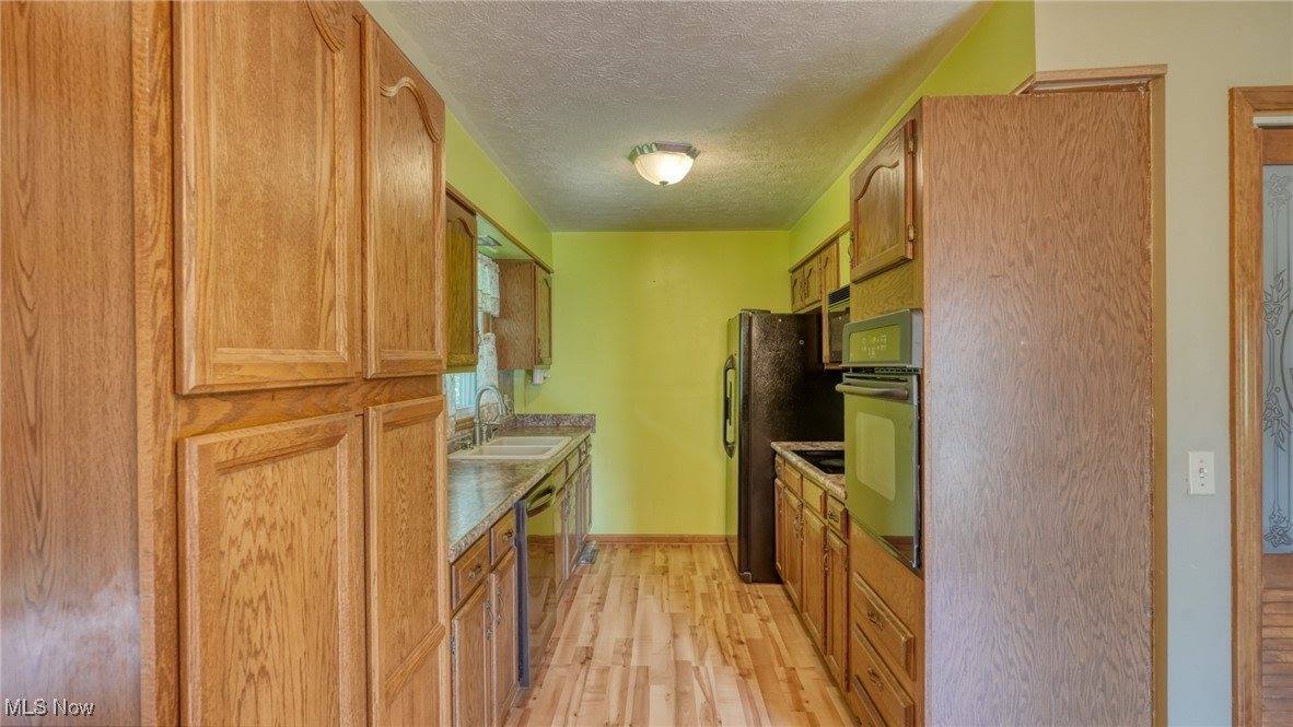 3126 Harding Lane, Cambridge, OH 43725