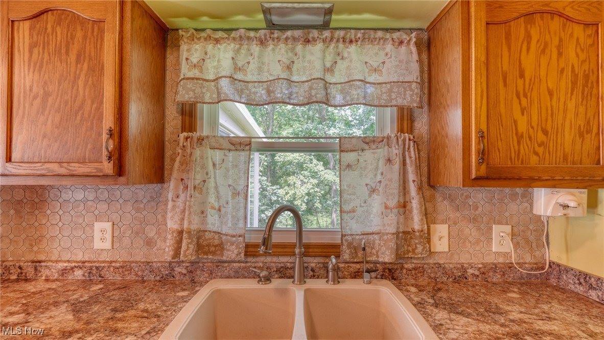 3126 Harding Lane, Cambridge, OH 43725