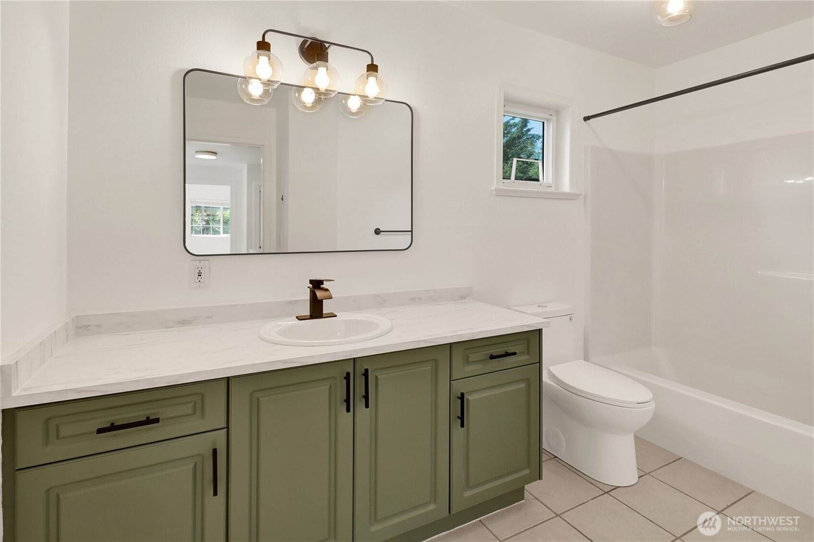 4964 Lewis Avenue, Bellingham, WA 98229