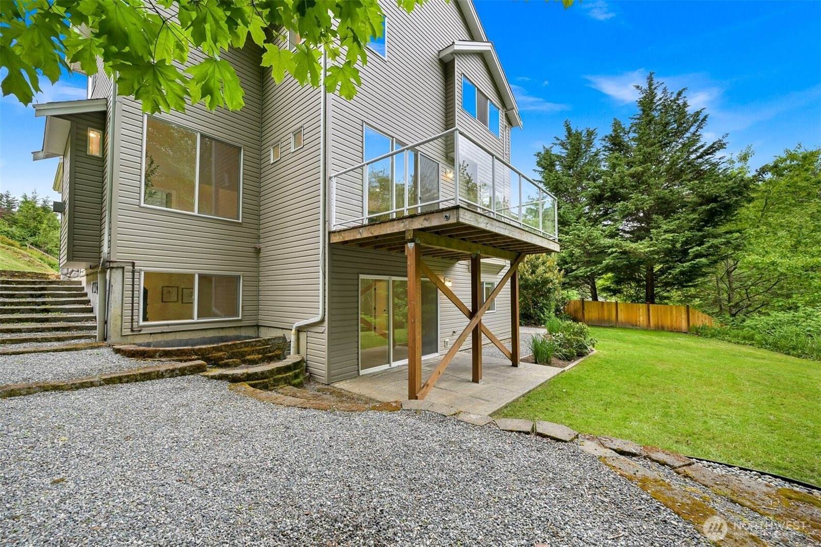 4964 Lewis Avenue, Bellingham, WA 98229