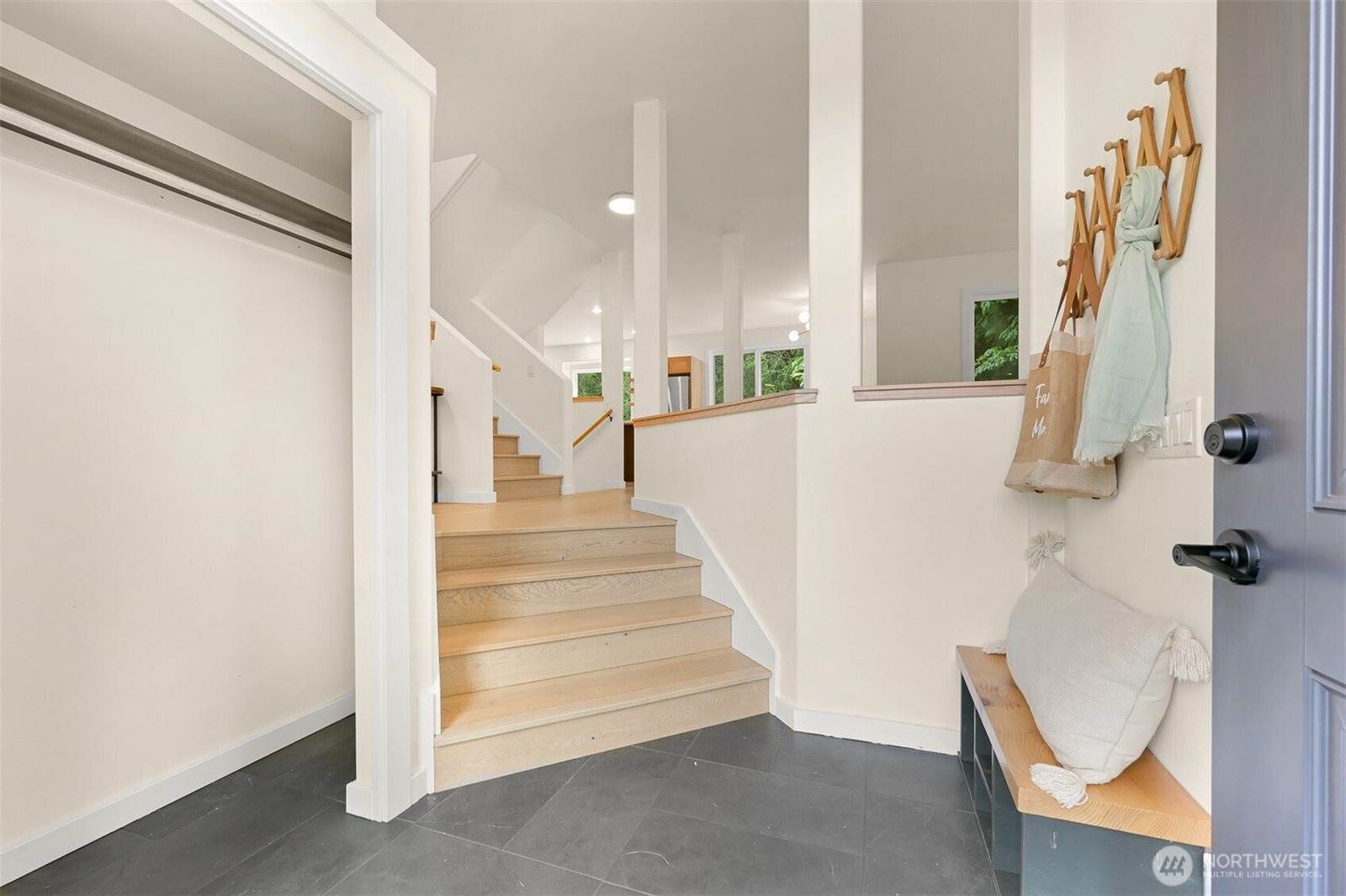 4964 Lewis Avenue, Bellingham, WA 98229