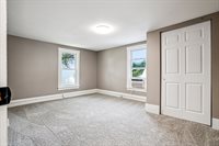 610 W 4th St, Tipton, IA 52772