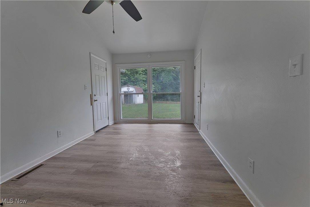 476 Blossom Avenue, Campbell, OH 44405