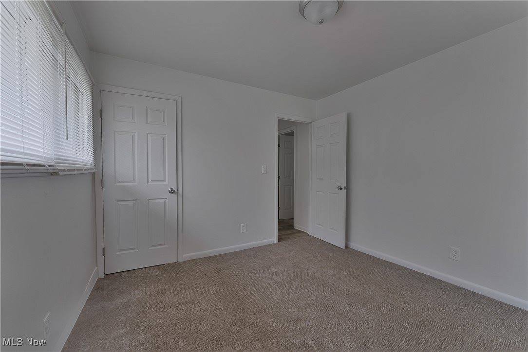 476 Blossom Avenue, Campbell, OH 44405